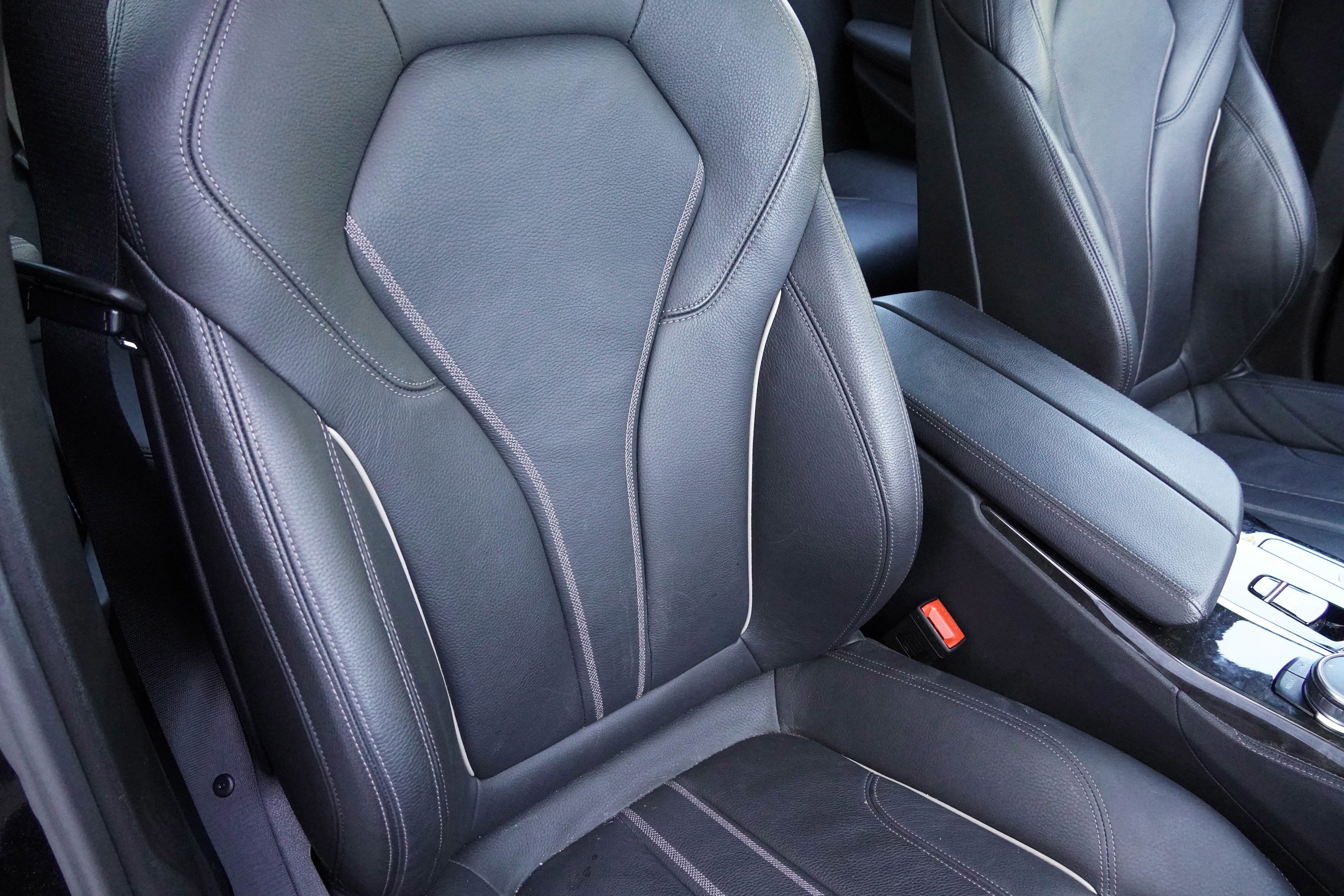 Certified 2023 BMW 530e xDrive w/ Premium Package image 13