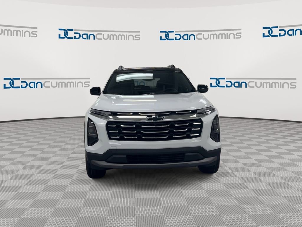 New 2026 Chevrolet Equinox LT image 3