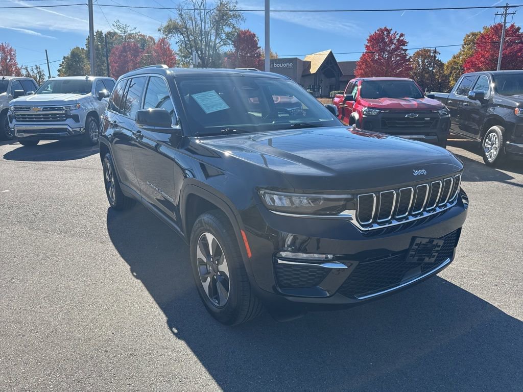 Used 2023 Jeep Grand Cherokee 4WD 4xe image 7