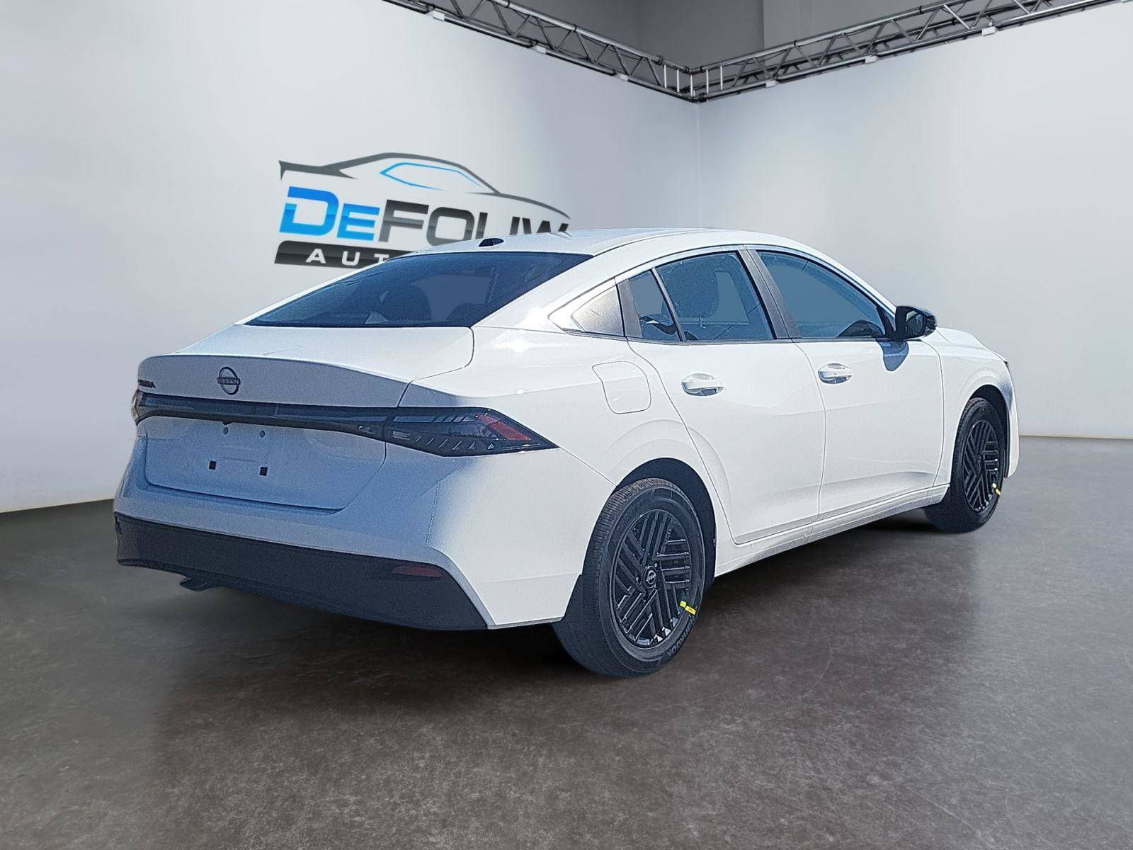 New 2026 Nissan Sentra SV image 3