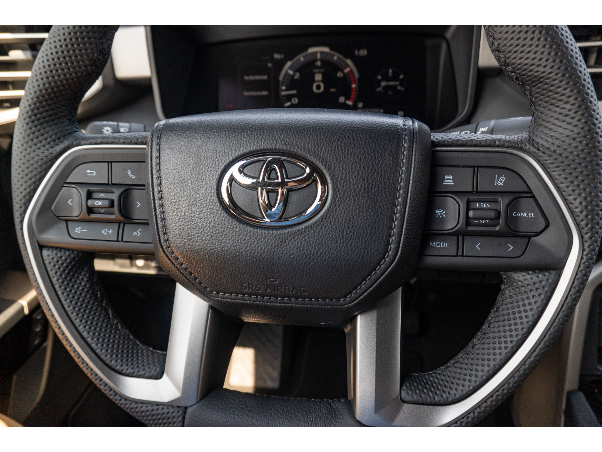 New 2026 Toyota Tundra Limited AWD/4WD image 28