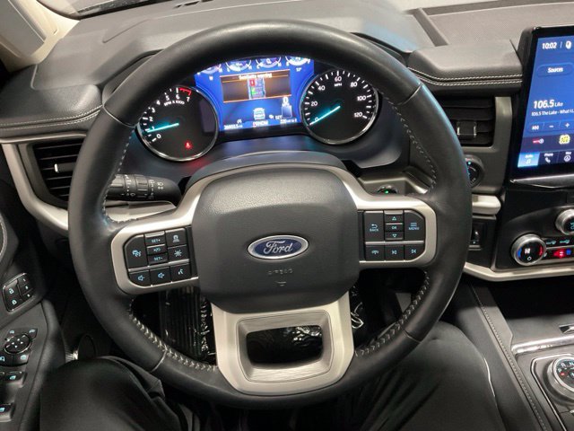Used 2024 Ford Expedition XLT AWD/4WD image 35