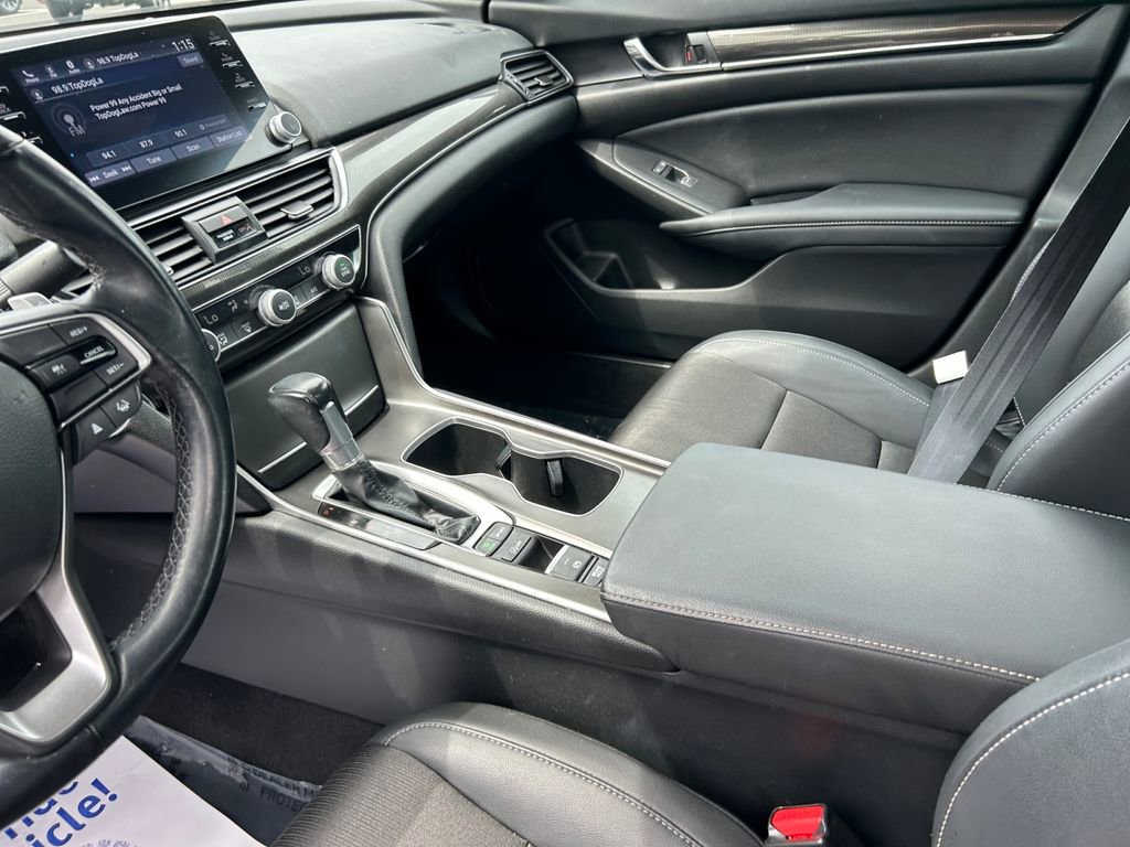 Used 2022 Honda Accord Sport image 11