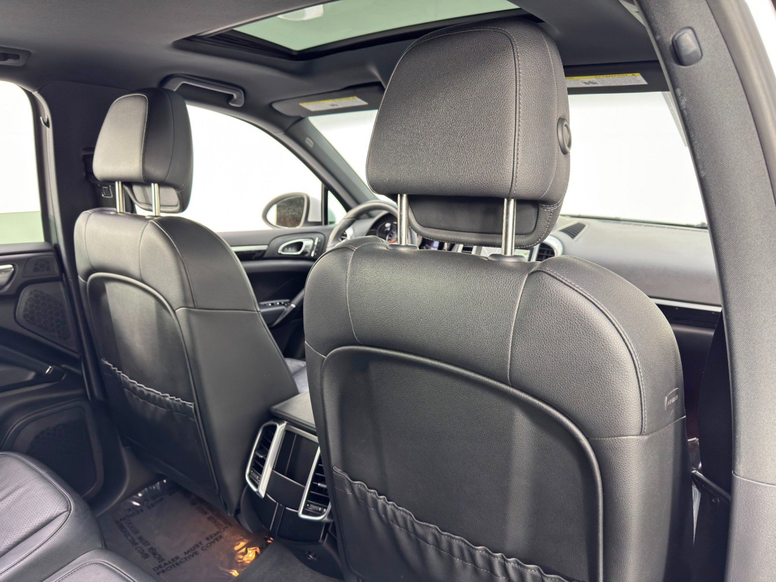 Used 2014 Porsche Cayenne AWD/4WD image 33