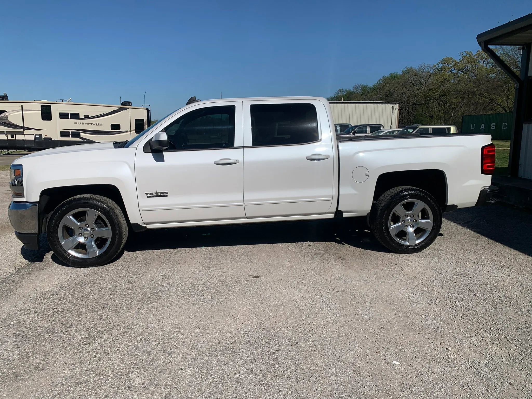 Used 2017 Chevrolet Silverado 1500 LT w/ Texas Edition image 2