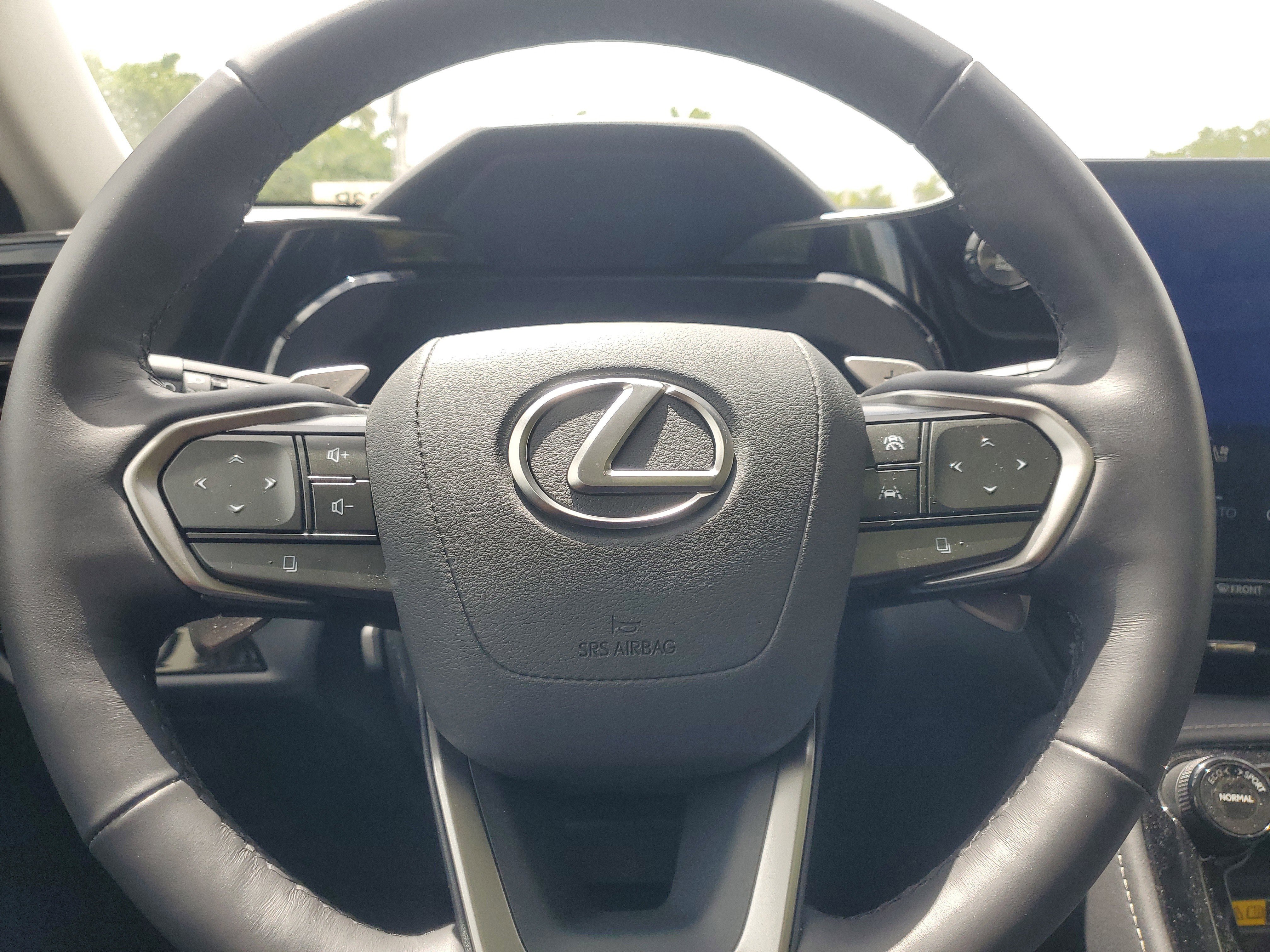 Certified 2026 Lexus NX 350 AWD w/ Accessory Package (Z2) image 28