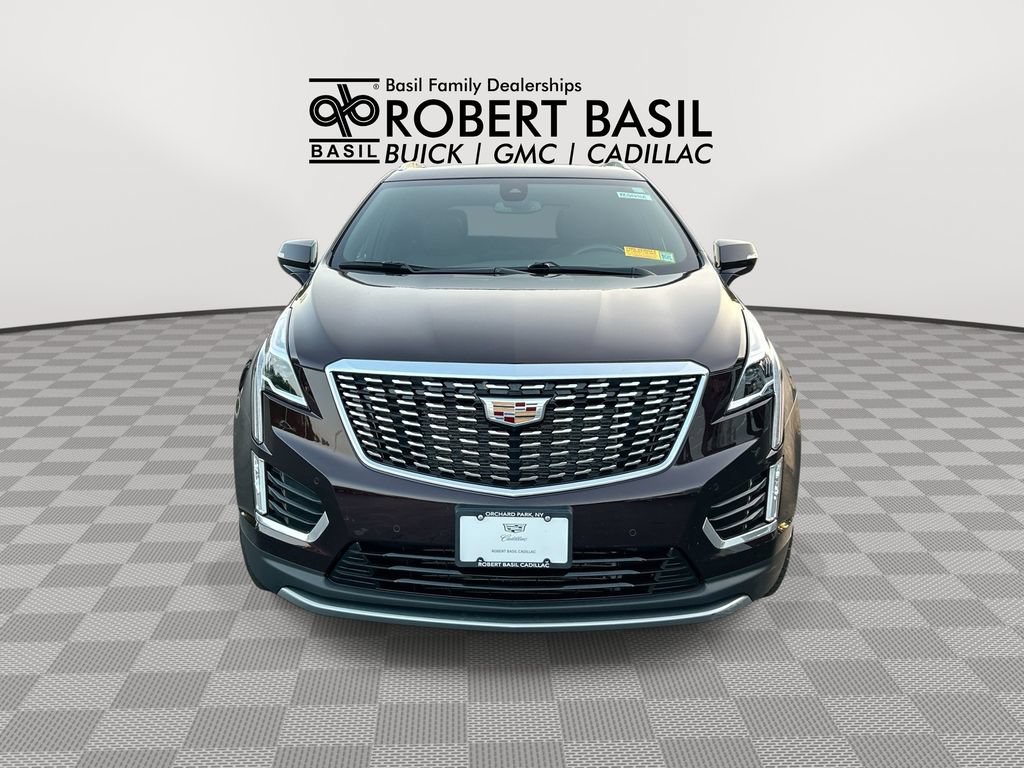 Used 2021 Cadillac XT5 Premium Luxury FWD image 3