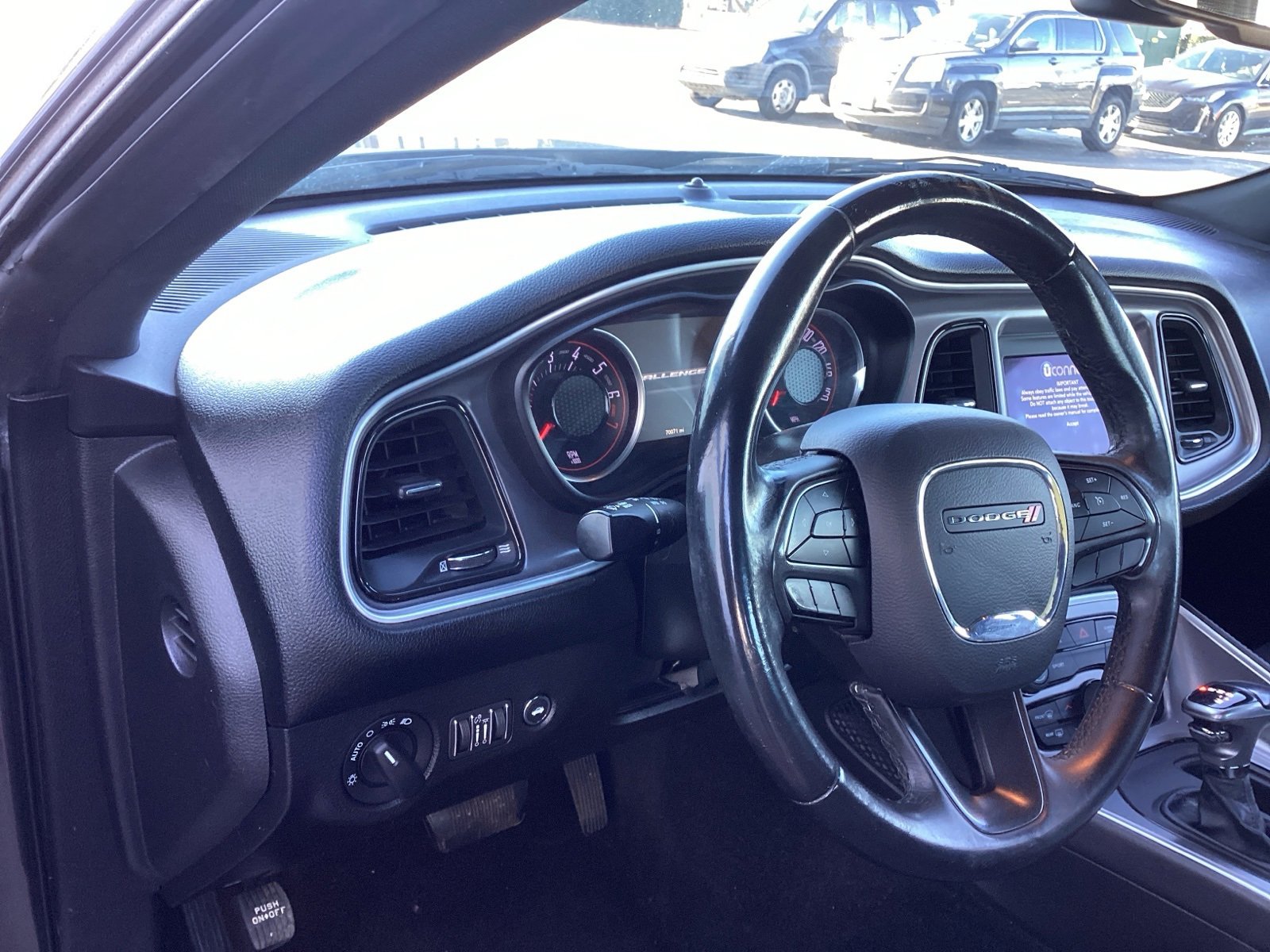 Used 2019 Dodge Challenger SXT image 8