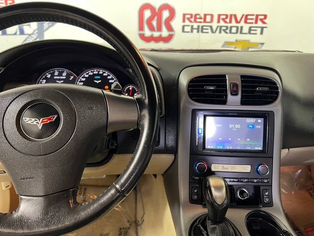 Used 2006 Chevrolet Corvette Coupe w/ Preferred Equipment Group RWD image 15
