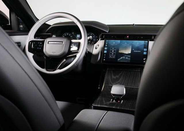 New 2026 Land Rover Range Rover Velar Dynamic SE image 11