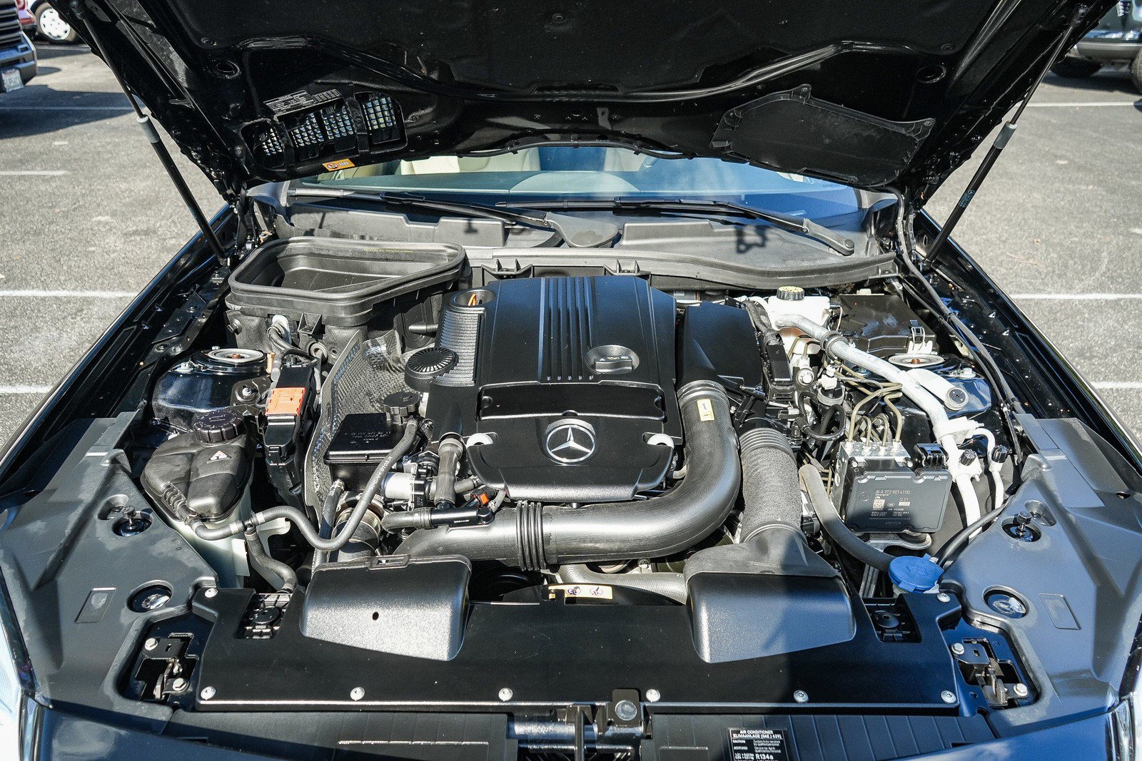 Used 2013 Mercedes-Benz SLK 250 image 23