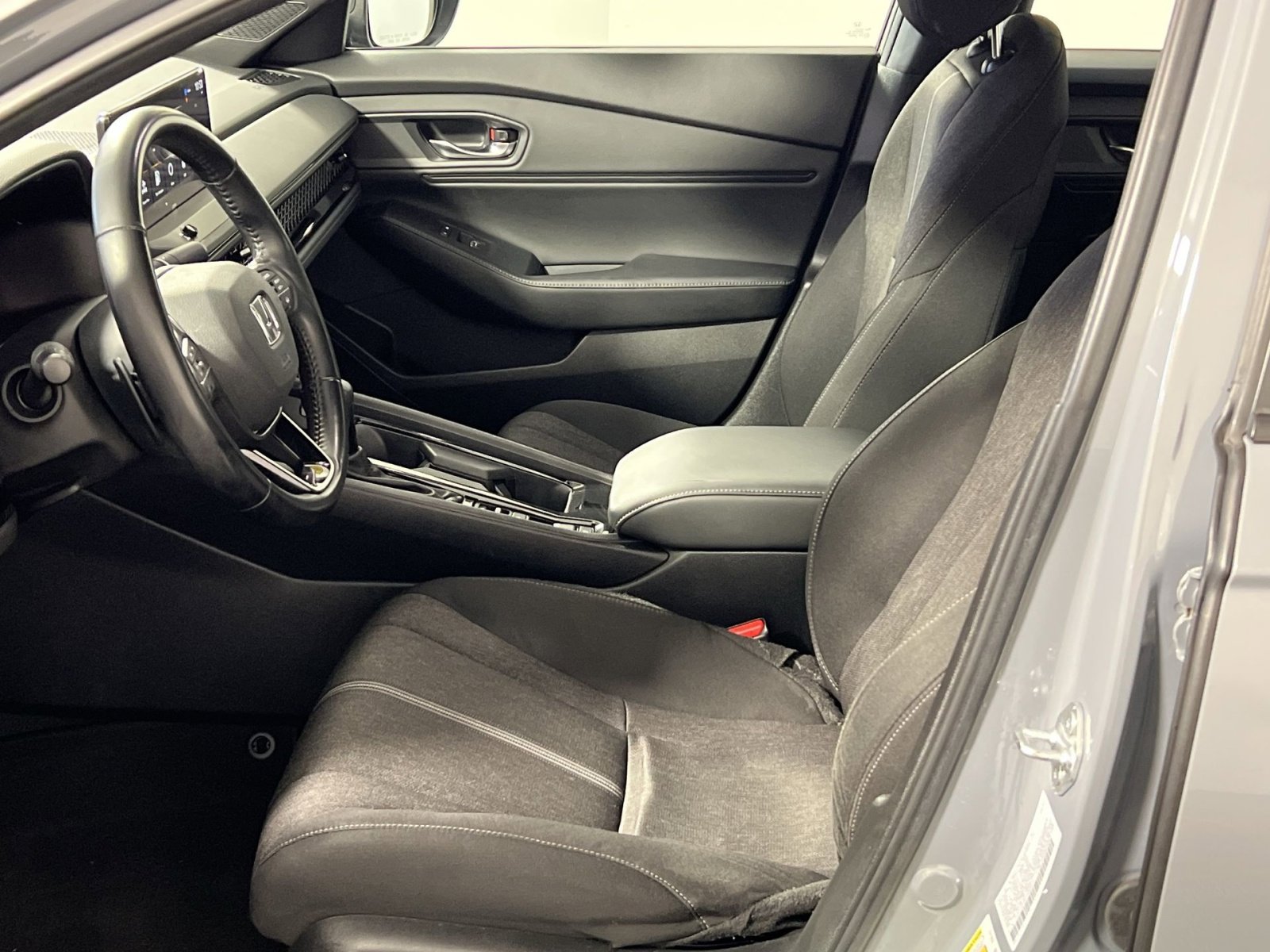 Used 2023 Honda Accord Sport image 13