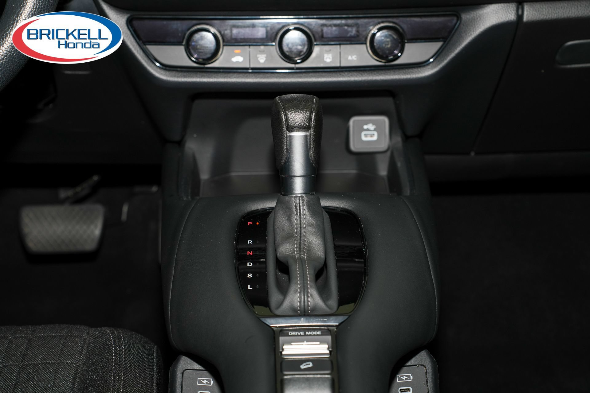 Certified 2024 Honda HR-V LX image 27