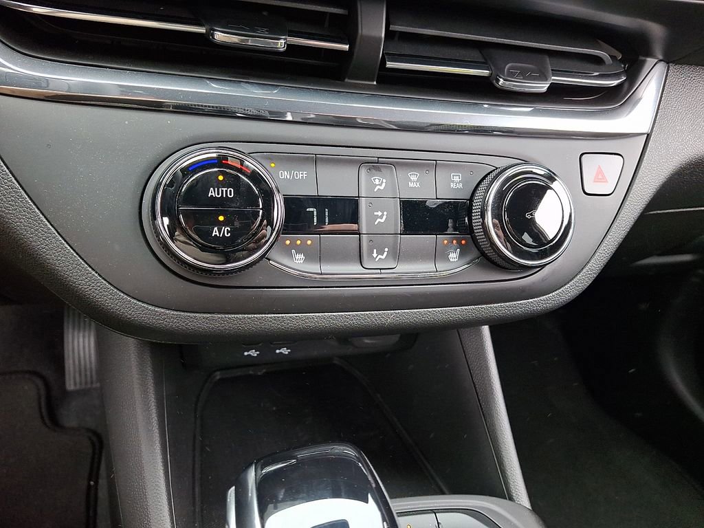 Used 2026 Buick Envista Preferred w/ Convenience I Package FWD image 17