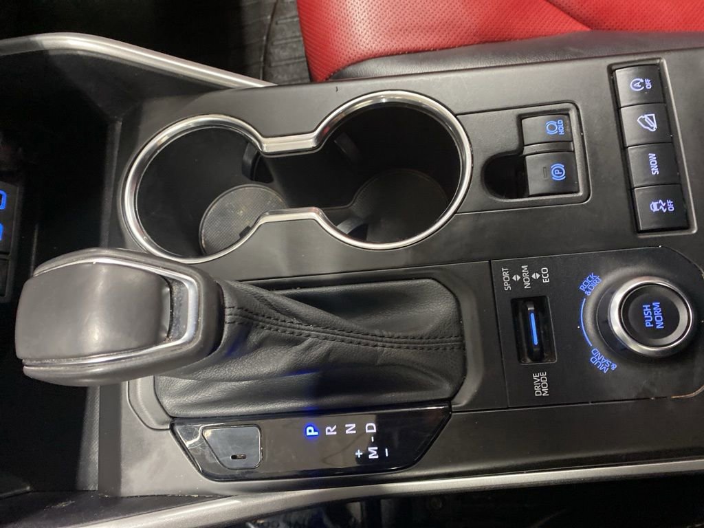 Used 2022 Toyota Highlander XSE image 47