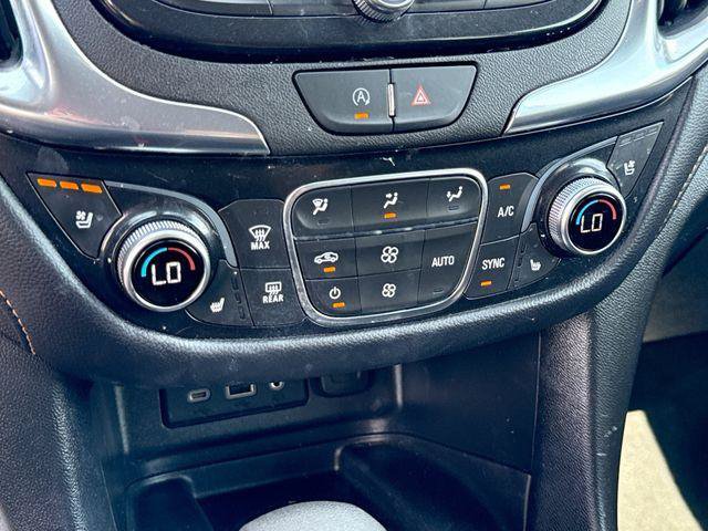 Used 2023 Chevrolet Equinox Premier FWD image 17