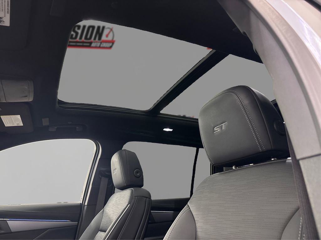 Certified 2025 Buick Enclave Sport Touring w/ Power Package image 23