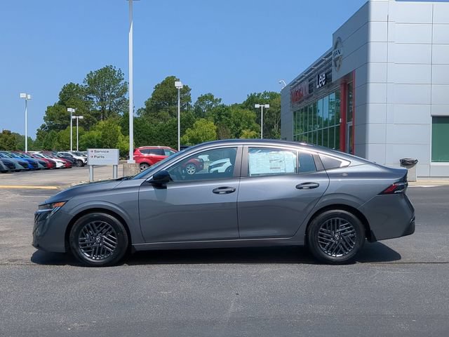 New 2026 Nissan Sentra SV w/ Floor Mat Package FWD image 6