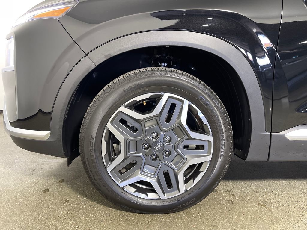 Certified 2023 Hyundai Santa Fe SEL Premium AWD/4WD image 11