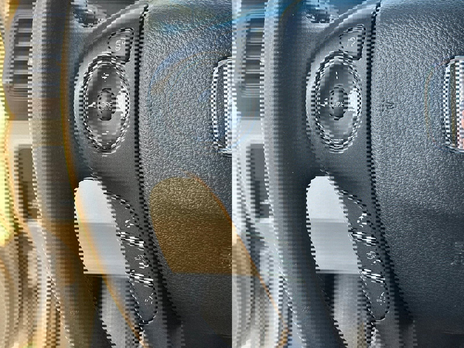 Used 2015 Honda Accord EX-L image 24