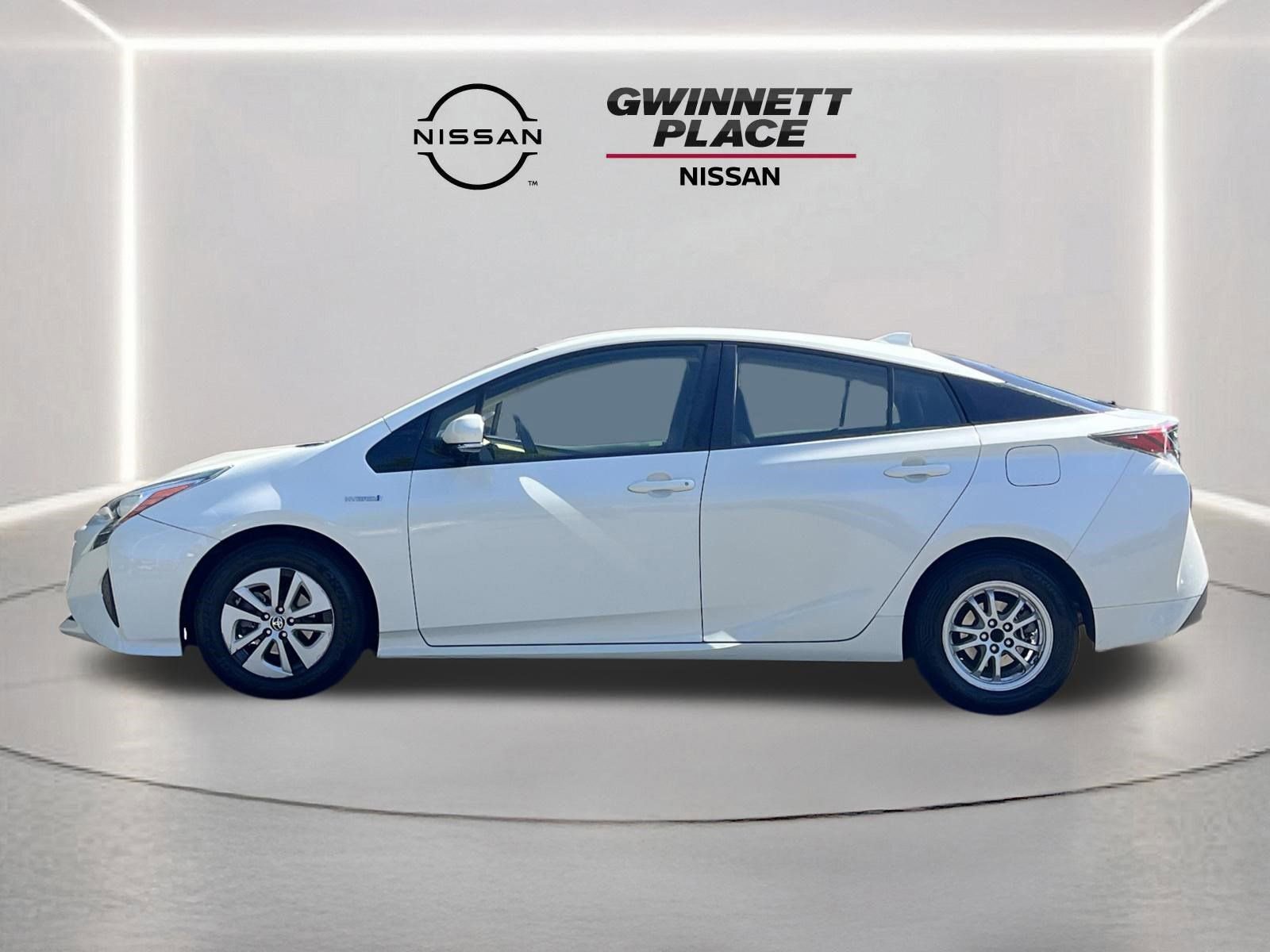 Used 2016 Toyota Prius Four image 23