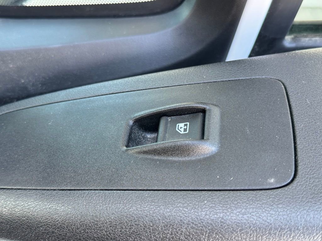 Used 2025 RAM ProMaster 2500 w/ Convenience Group image 32