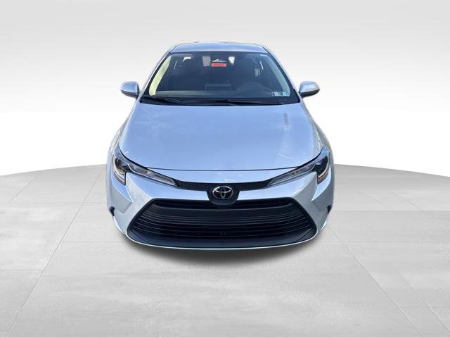 New 2026 Toyota Corolla LE w/ LE Premium Package FWD image 9