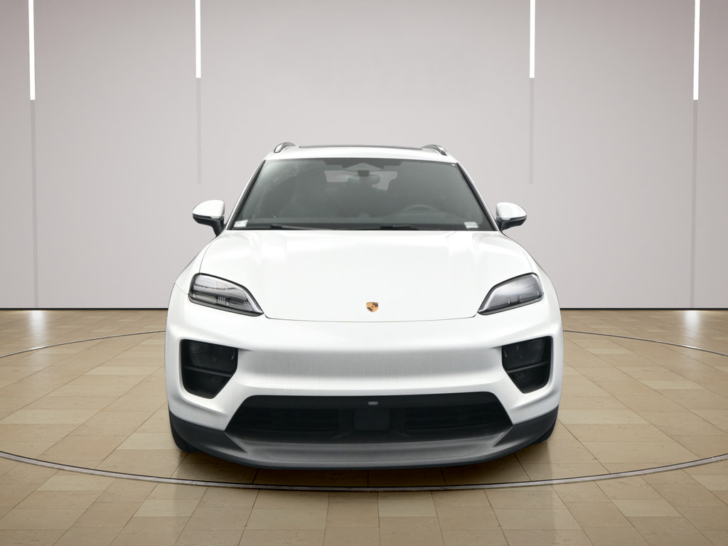 Certified 2025 Porsche Macan 4S Electric AWD/4WD image 28