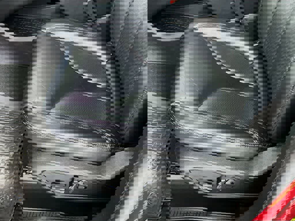 Used 2019 Lincoln Nautilus Select image 31