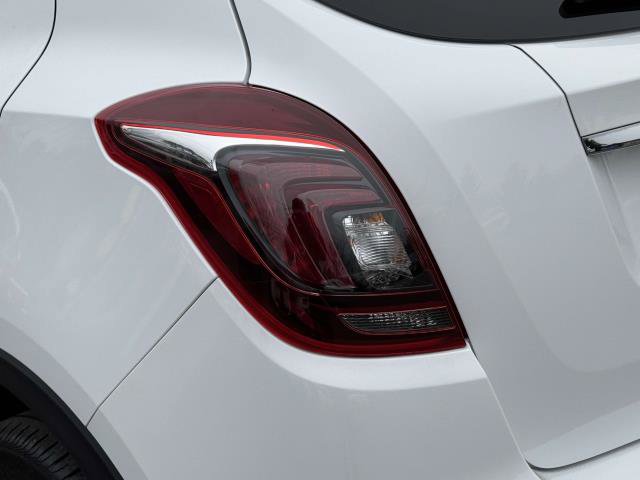 Used 2022 Buick Encore Preferred AWD/4WD image 8
