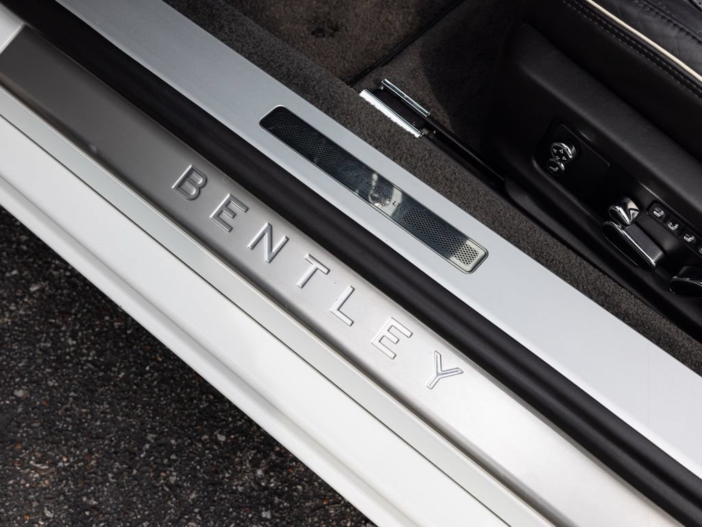 Used 2021 Bentley Continental GT V8 AWD/4WD image 33