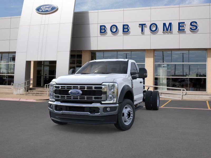 New 2025 Ford F550 4x4 Regular Cab Super Duty image 2