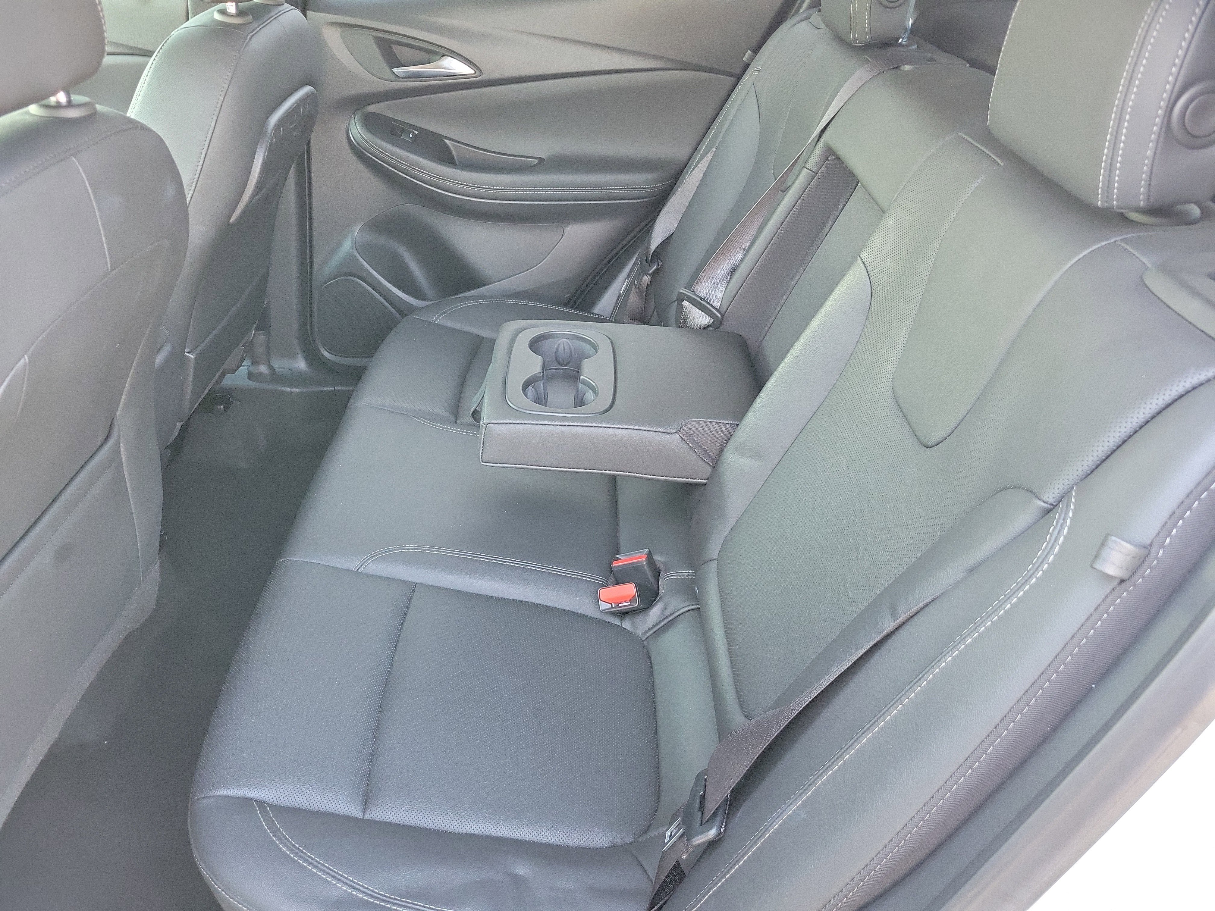 Used 2024 Buick Encore GX Sport Touring w/ Comfort Package FWD image 12