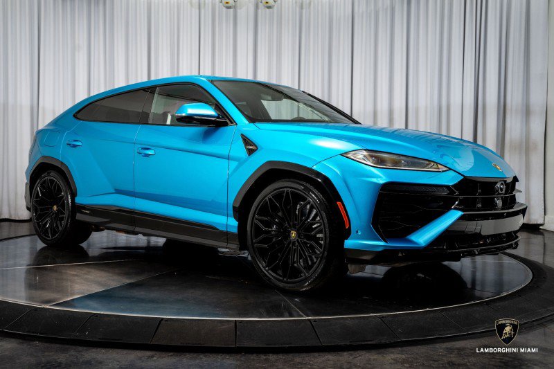 Used 2025 Lamborghini Urus SE image 18