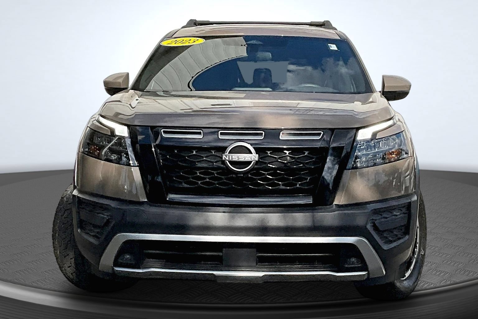 Used 2023 Nissan Pathfinder Rock Creek AWD/4WD image 2