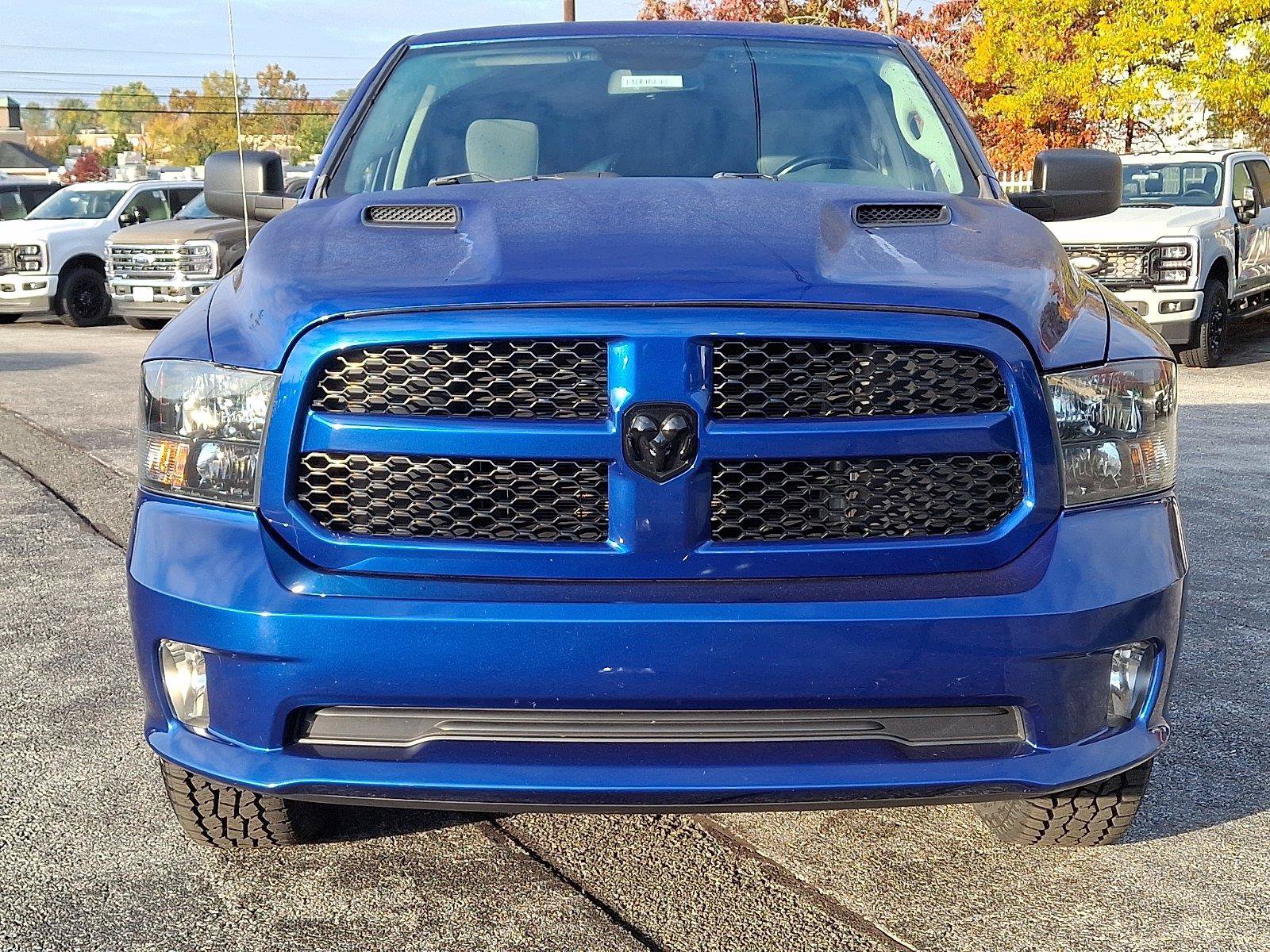 Used 2019 RAM 1500 Express w/ Wheel & Sound Group AWD/4WD image 2