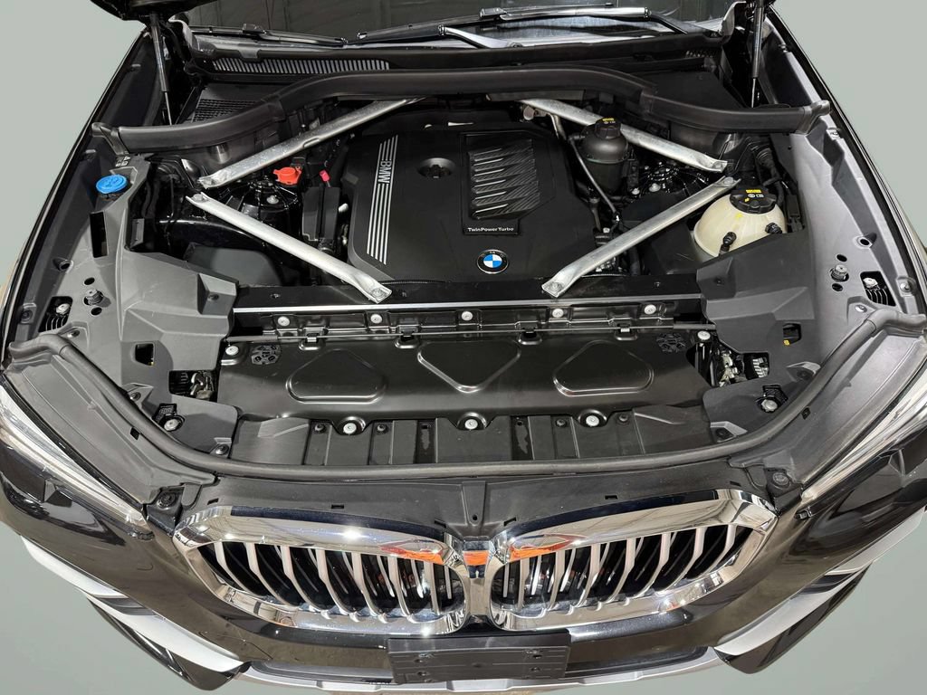 Used 2019 BMW X5 xDrive40i w/ Premium Package AWD/4WD image 28