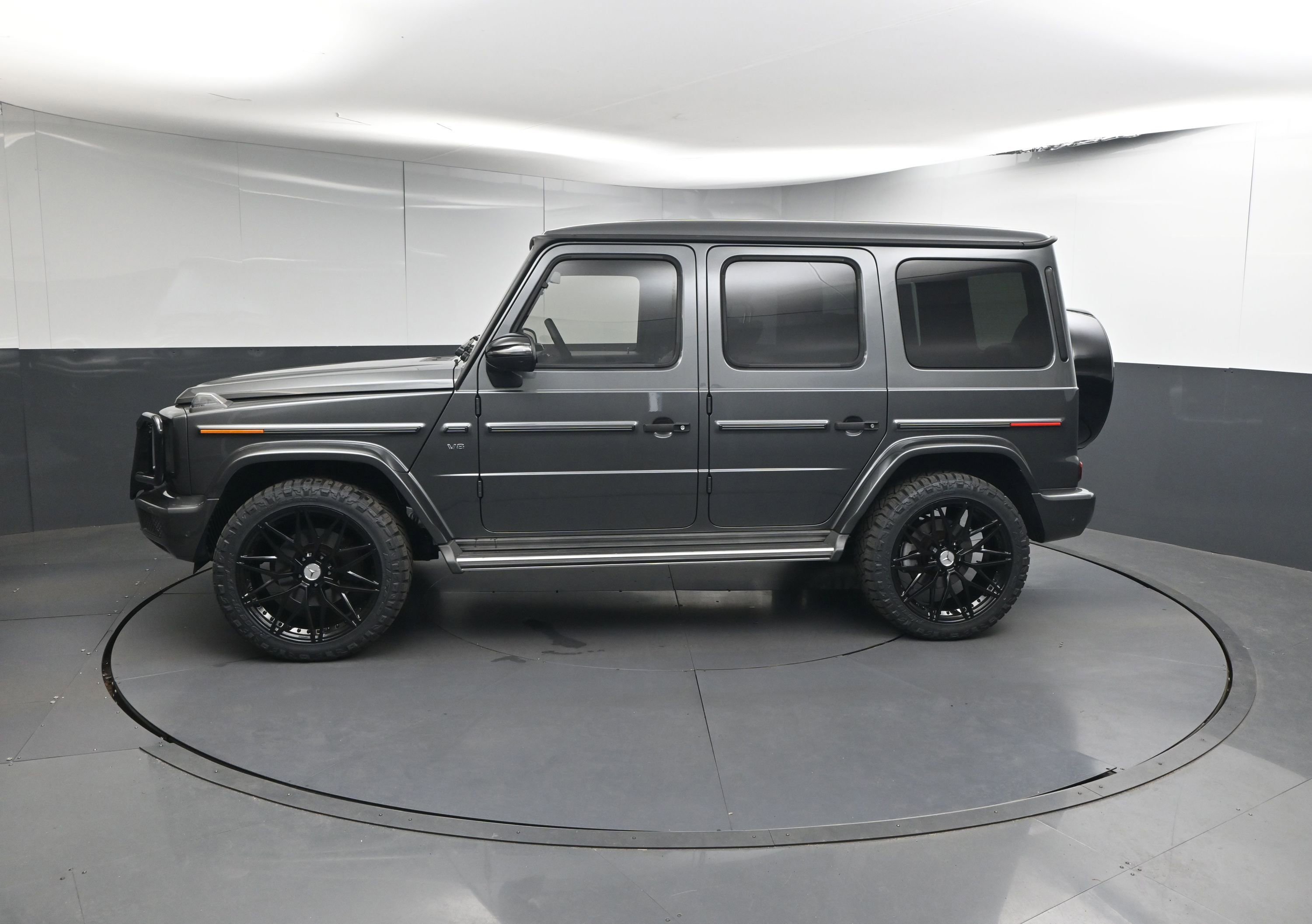 Used 2019 Mercedes-Benz G 550 image 2