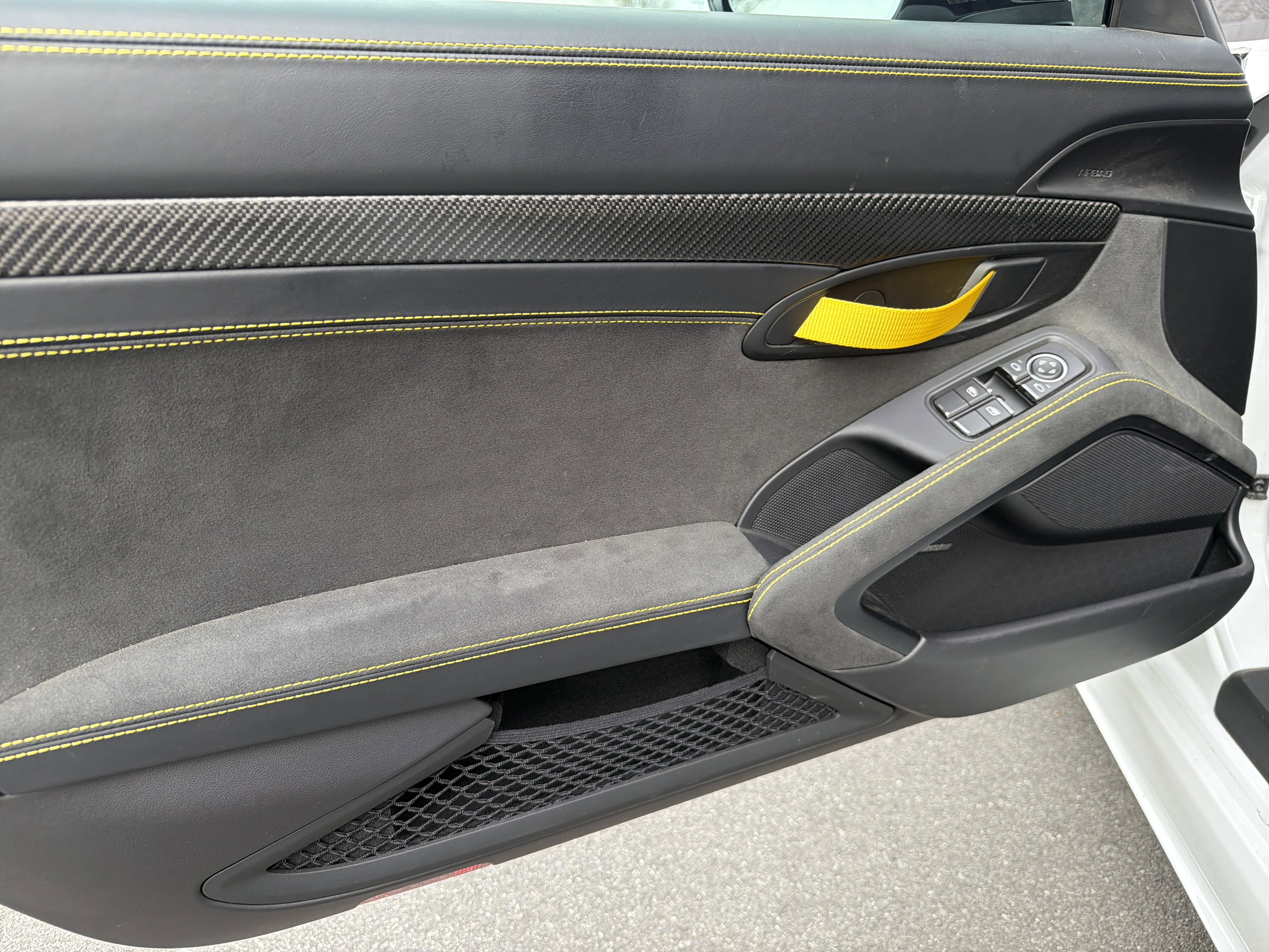 Certified 2025 Porsche 718 Boxster Spyder RS image 13