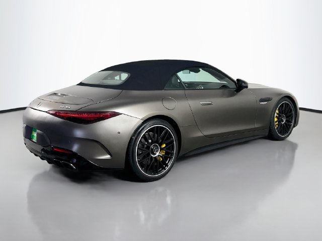 Used 2022 Mercedes-Benz SL 55 AMG 4MATIC image 10