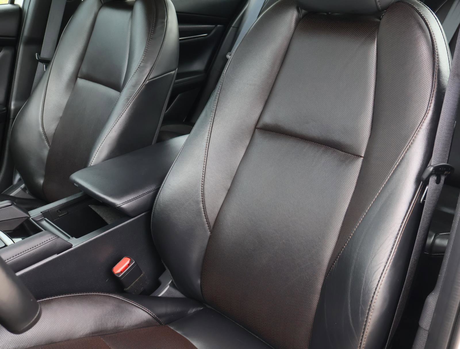 Used 2023 MAZDA MAZDA3 2.5 Turbo Sedan w/Premium Plus image 13