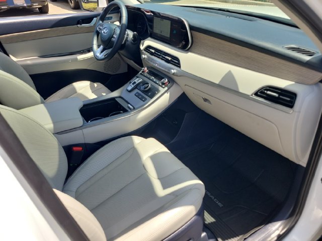 Used 2021 Hyundai Palisade SEL w/ Premium Package FWD image 22