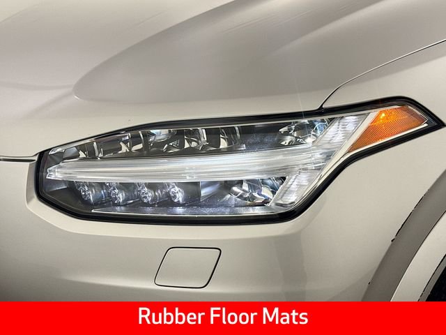 Used 2021 Volvo XC90 T5 Momentum w/ Climate Package image 16