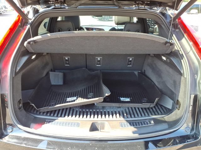 Used 2024 Cadillac XT4 Premium Luxury AWD/4WD image 14