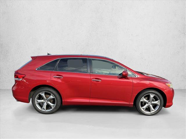 Used 2011 Toyota Venza AWD w/ Premium Pkg #2 image 4
