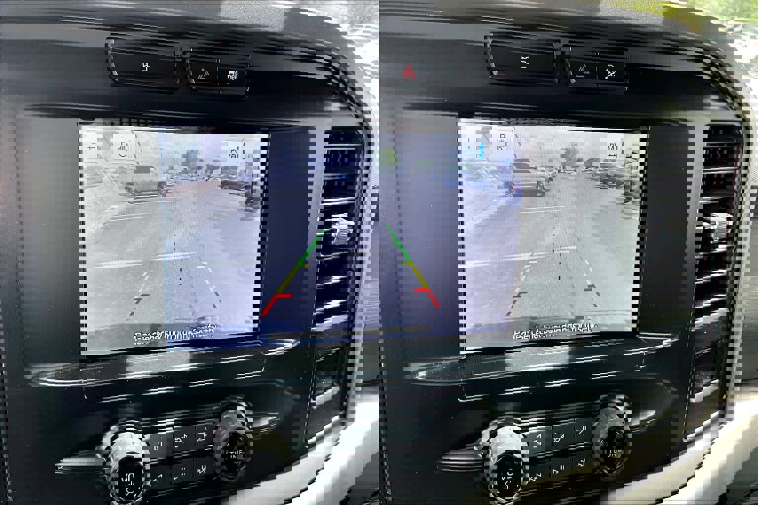 Used 2023 Ford F150 XLT image 28