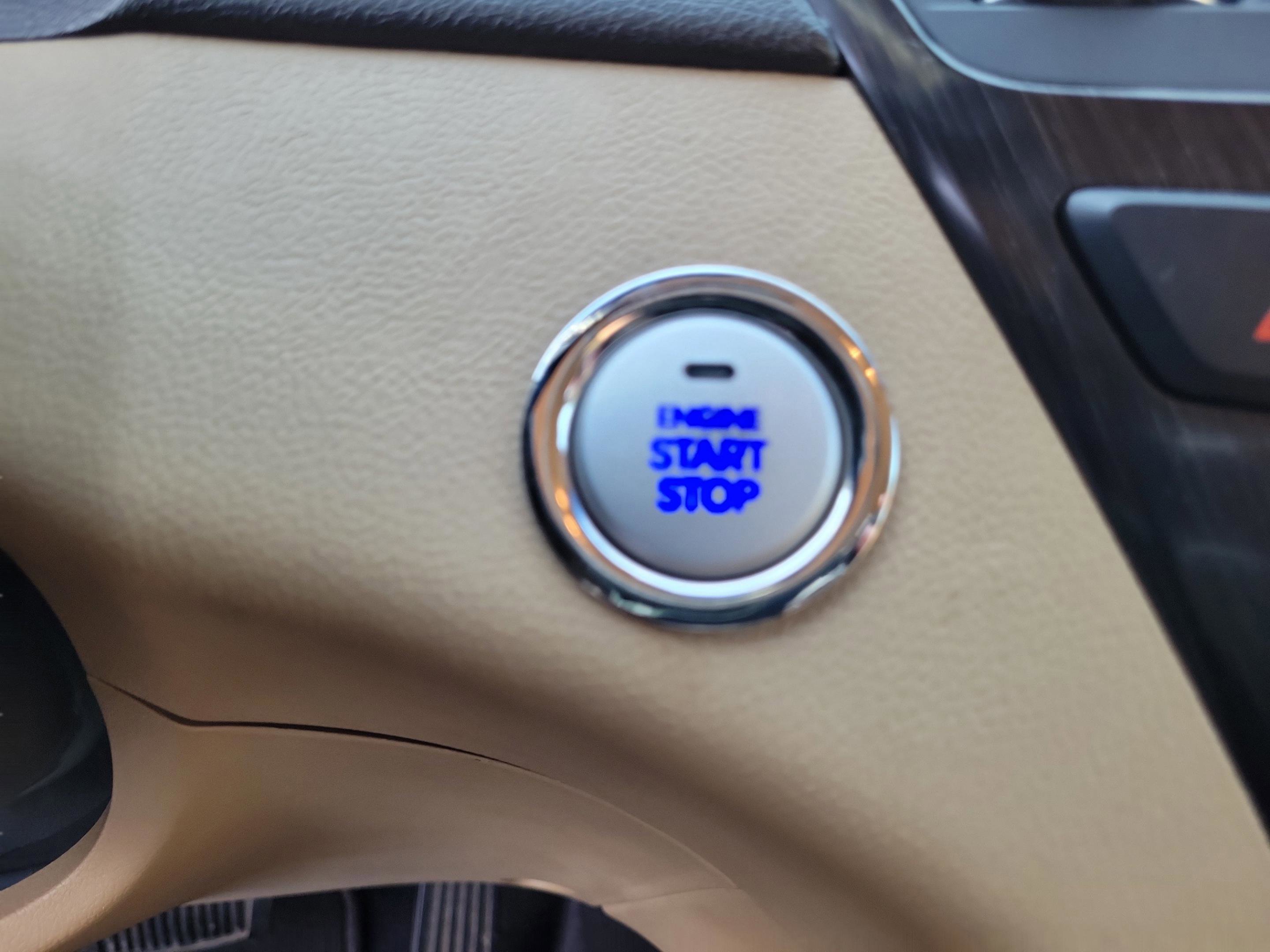 Used 2013 Hyundai Sonata Limited image 29