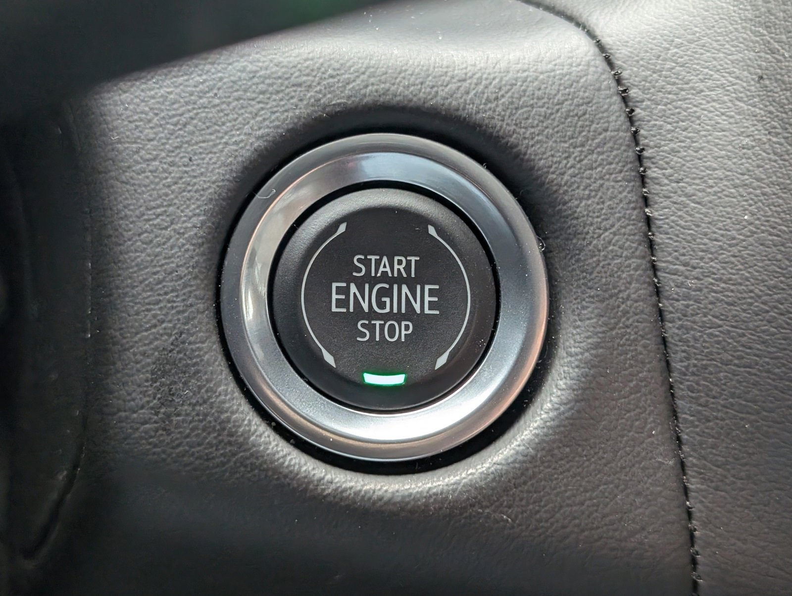 Used 2024 Chevrolet Tahoe Z71 w/ Luxury Package image 21