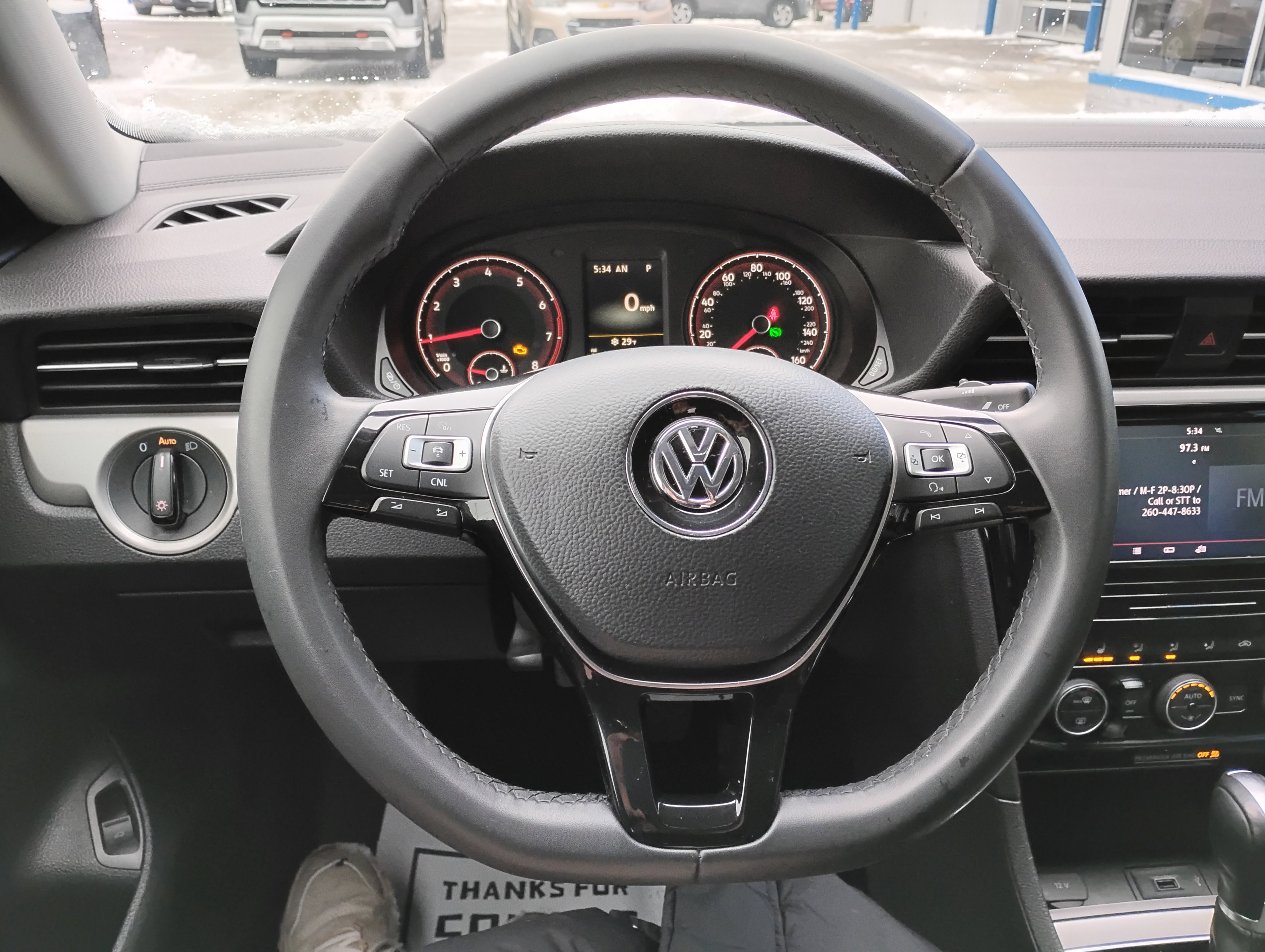 Used 2021 Volkswagen Passat 2.0T SE image 8