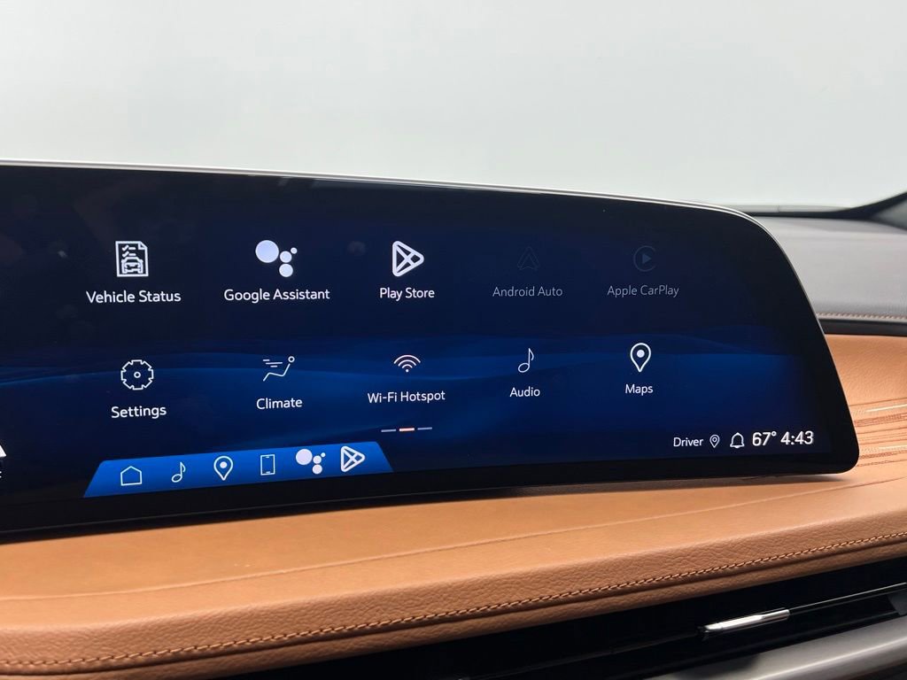 Used 2024 Cadillac XT4 Sport image 12